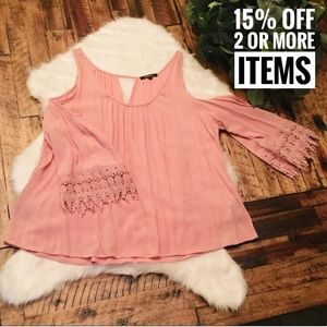 Pretty off the shoulder top